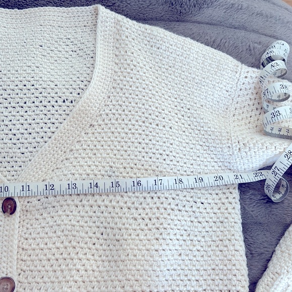 Gorgeous Merino Cardigan - Picture 7 of 7